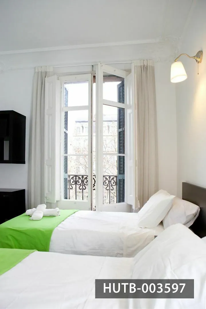 Big Apartment Barcelona Gran Via