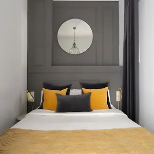 Apartment Tsa Gran Via, Barcelona